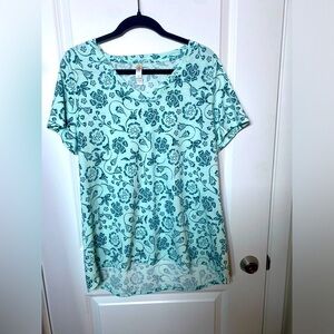 LulaRoe floral print v neck Christy t t shirt